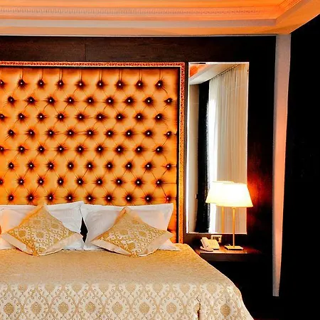 Doro Hotel 4*