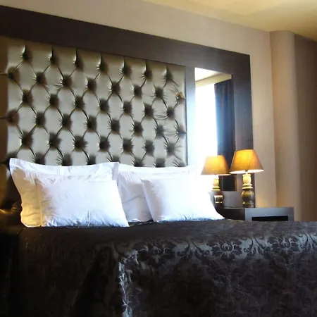 Ξενοδοχείο Doro 4*