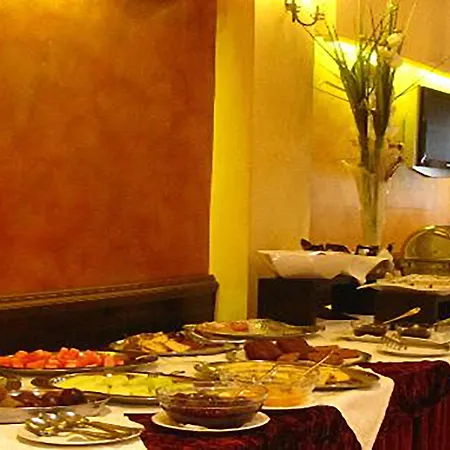 ドーロ シティ ホテル ティラナ