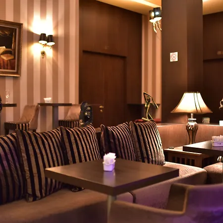 Doro Hotel 4*